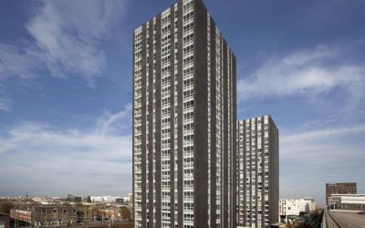 Twee studenten-woontorens Den Haag opgeleverd